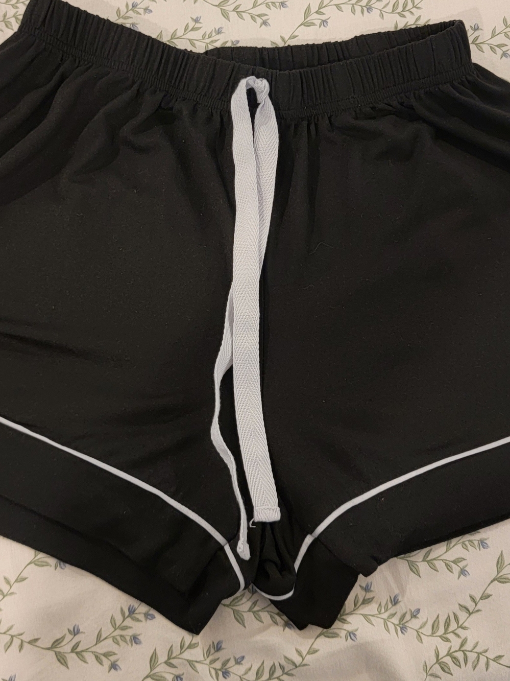 Born Black Pajama Shorts with White Trim Small